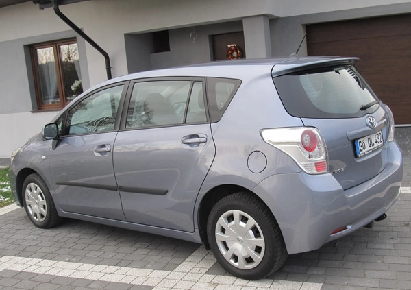 Toyota Verso cena 26600 przebieg: 234500, rok produkcji 2009 z Żyrardów małe 232